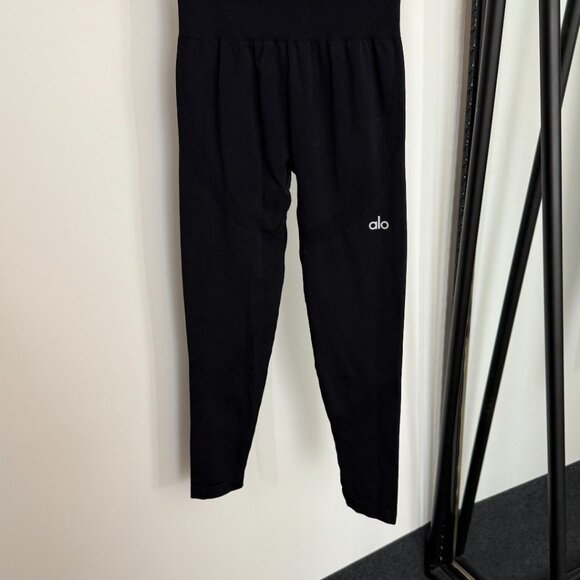 Women's ALO Yoga sportswear set (tank top + sports pants) M - Picture 6 of 9